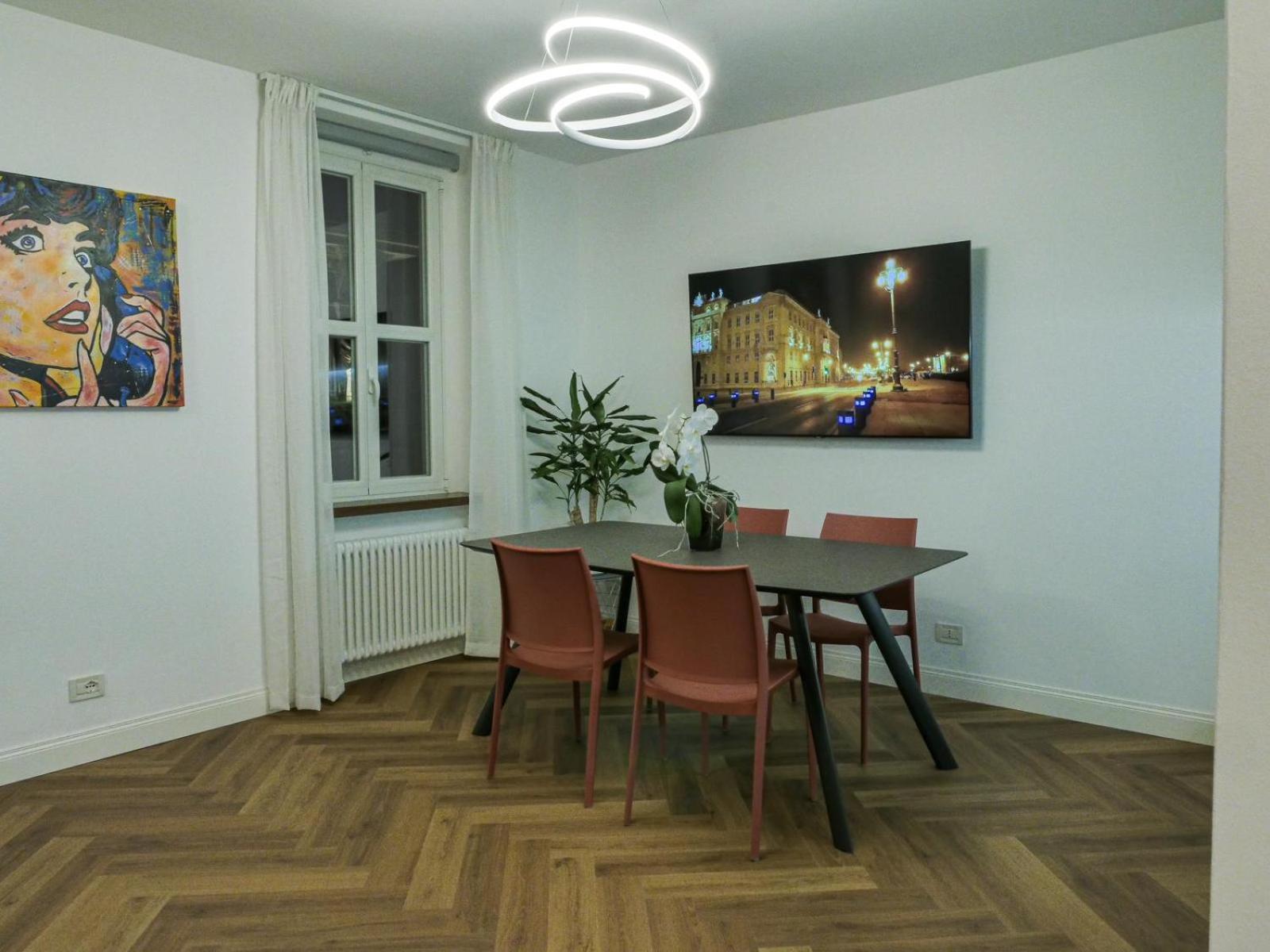 Casa Vacanze Trieste - Vista Piazza Unita Екстер'єр фото